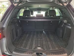 Land Rover Discovery Sport D200 R-Dynamic SE - Image 23