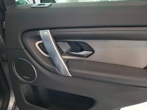 Land Rover Discovery Sport D200 R-Dynamic SE - Image 25