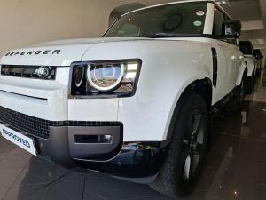 Land Rover Defender 110 D250 X-Dynamic SE - Image 14
