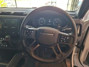 Land Rover Defender 110 D250 X-Dynamic SE - Image 20