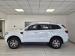 Ford Everest 2.2TDCi XLT auto - Thumbnail 2