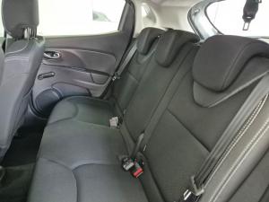 Renault Clio 66kW turbo Authentique - Image 9