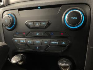 Ford Everest 2.2 TdciXLT automatic - Image 12