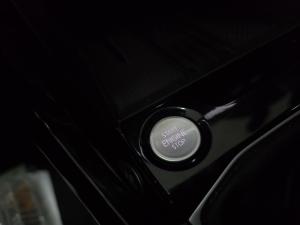 Volkswagen T-Cross 1.0TSI R-Line - Image 5