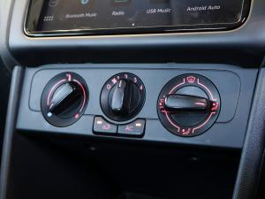 Volkswagen Polo Vivo hatch 1.4 Life - Image 19