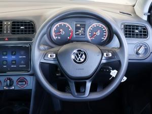 Volkswagen Polo Vivo hatch 1.4 Life - Image 20