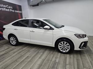 Volkswagen Polo sedan 1.6 Life - Image 13