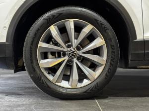 Volkswagen T-Roc 2.0TSI 140kW 4Motion Design - Image 26