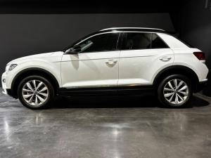 Volkswagen T-Roc 2.0TSI 140kW 4Motion Design - Image 5