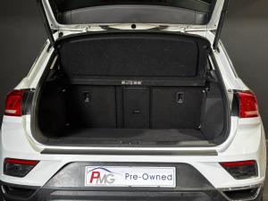 Volkswagen T-Roc 2.0TSI 140kW 4Motion Design - Image 9