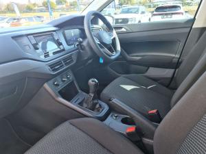 Volkswagen Polo hatch 1.0TSI - Image 10