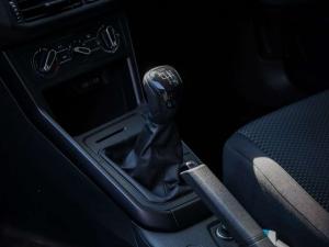 Volkswagen Polo hatch 1.0TSI - Image 13