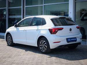Volkswagen Polo hatch 1.0TSI - Image 7