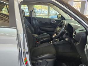Hyundai Venue 1.0T Fluid - Image 12