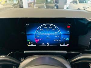 Mercedes-Benz GLA GLA200d Progressive - Image 7