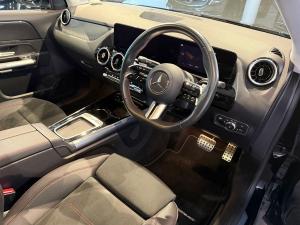 Mercedes-Benz GLA GLA200 Progressive - Image 10