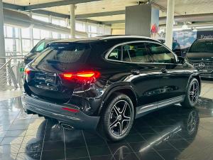 Mercedes-Benz GLA GLA200 Progressive - Image 2