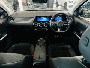 Mercedes-Benz GLA GLA200 Progressive - Image 3