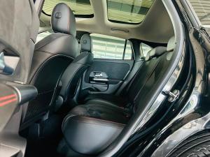 Mercedes-Benz GLA GLA200 Progressive - Image 6