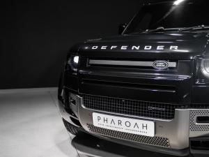 Land Rover Defender 110 D300 X-Dynamic HSE - Image 22