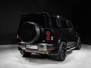 Land Rover Defender 110 D300 X-Dynamic HSE - Image 4