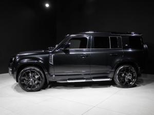 Land Rover Defender 110 D300 X-Dynamic HSE - Image 6