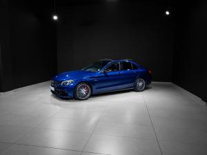 Mercedes-Benz C-Class C63 S - Image 20