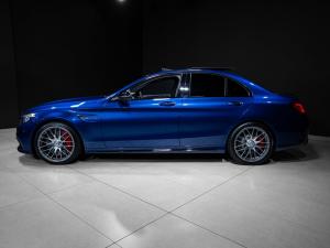 Mercedes-Benz C-Class C63 S - Image 21