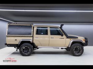 Toyota Land Cruiser 79 4.5D-4D V8 double cab LX - Image 3