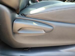 Toyota Hilux 2.0 single cab S (aircon) - Image 17