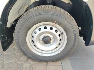 Toyota Hilux 2.0 single cab S (aircon) - Image 18