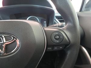Toyota Corolla Cross 1.8 Xi - Image 9