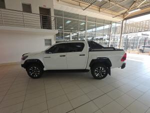 Toyota Hilux 2.8GD-6 double cab Legend 55 - Image 12