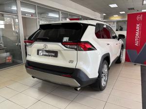 Toyota RAV4 2.5 VX AWD - Image 2