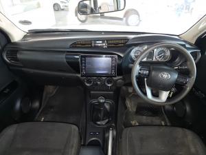 Toyota Hilux 2.4GD-6 Xtra cab Raider manual - Image 6
