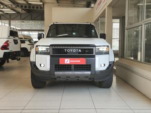 Toyota Land Cruiser Prado 2.8GD VX-R - Image 4