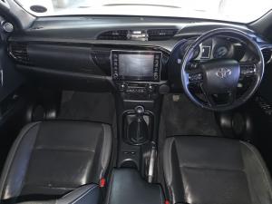 Toyota Hilux 2.8GD-6 double cab Legend manual - Image 6
