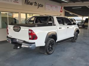 Toyota Hilux 2.8GD-6 double cab Legend manual - Image 2