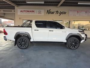 Toyota Hilux 2.8GD-6 double cab Legend manual - Image 3