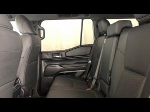Toyota Land Cruiser Prado 2.8GD VX-R - Image 11