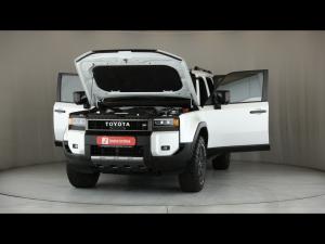 Toyota Land Cruiser Prado 2.8GD VX-R - Image 28