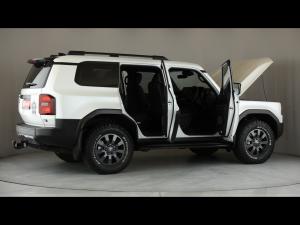 Toyota Land Cruiser Prado 2.8GD VX-R - Image 31