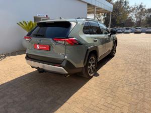 Toyota RAV4 2.5 Hybrid GX-R E-Four - Image 2
