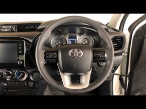Toyota Hilux 2.4GD-6 Xtra cab Raider auto - Image 8