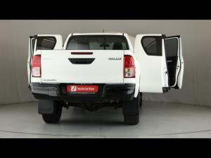 Toyota Hilux 2.4GD-6 Xtra cab Raider auto - Image 24