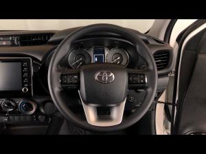 Toyota Hilux 2.4GD-6 double cab Raider auto - Image 8
