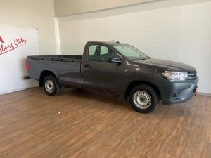 Toyota Hilux 2.0 single cab S - Image 1