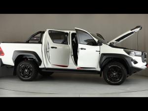 Toyota Hilux 2.8GD-6 double cab 4x4 GR-Sport - Image 30