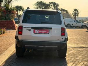 Toyota Land Cruiser Prado 2.8GD VX-R - Image 5