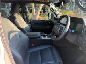 Toyota Land Cruiser Prado 2.8GD VX-R - Image 7